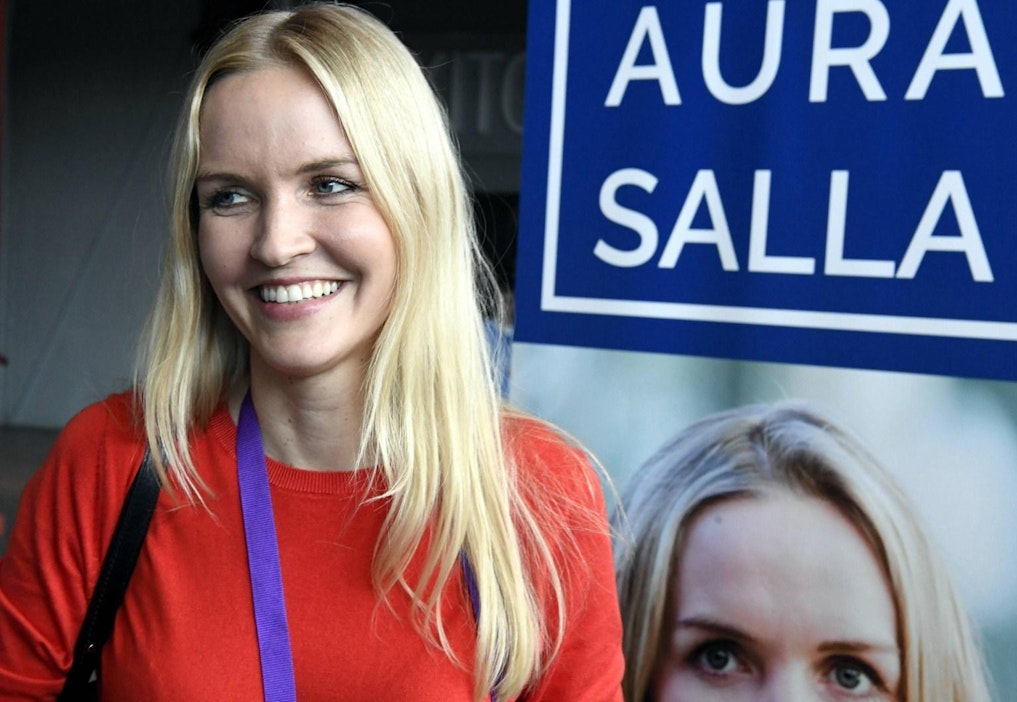 Puheenjohtajuus ratkesi alle yhden äänen erolla. LEHTIKUVA / JUSSI NUKARI