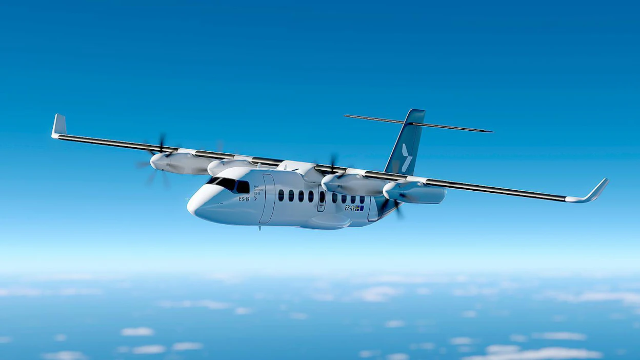Ruotsalaisen Heart Aerospacen tavoite on saada sähkölentokoneelle tyyppihyväksyntä vuoden 2025 aikana. Kaupalliset lennot voisivat alkaa seuraavana vuonna.