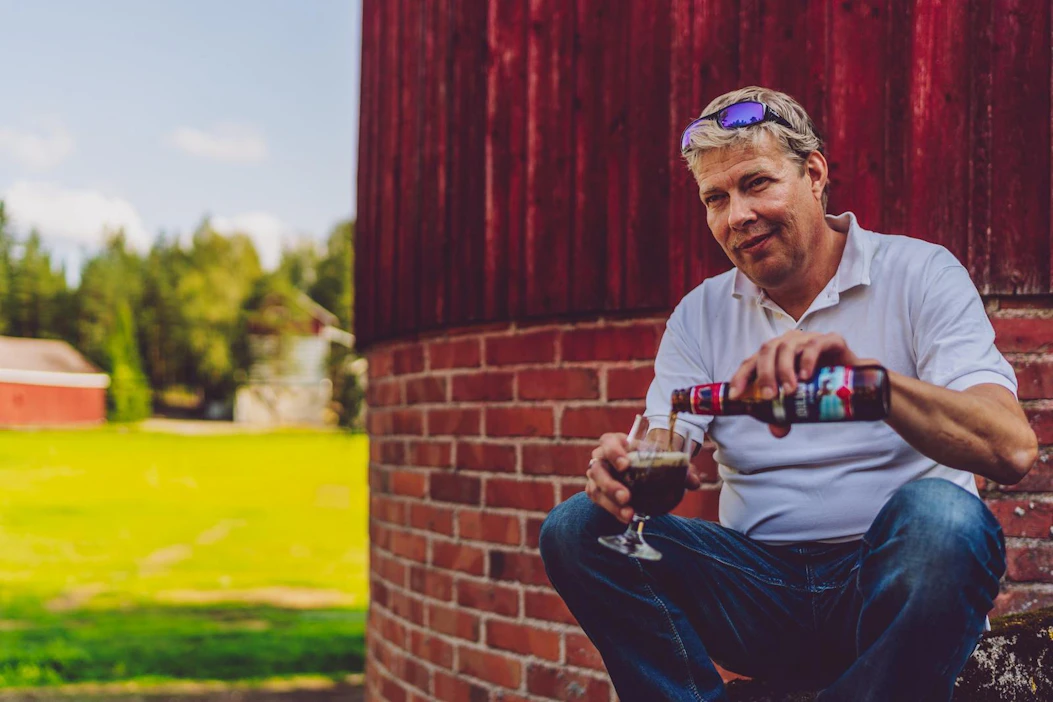 Petri Arovuoren tilalla Hausjärvellä on 200 hehtaaria mallasohraa ja se on tilan pääkasvi.