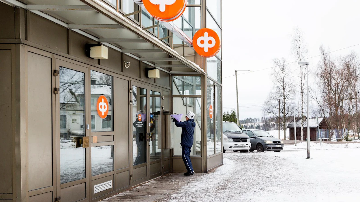 Osuuspankki automatisoi kesäkuussa opintolainahakemusten käsittelyn. Ihminen puuttuu prosessiin vain, jos asiakkaan antamien tietojen kriteerit eivät täyty.