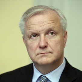 Olli Rehn toteaa, että hallituksessa ei ole yhteistä näkemystä Guggenheim-hankkeesta. Lehtikuva / Vesa Moilanen