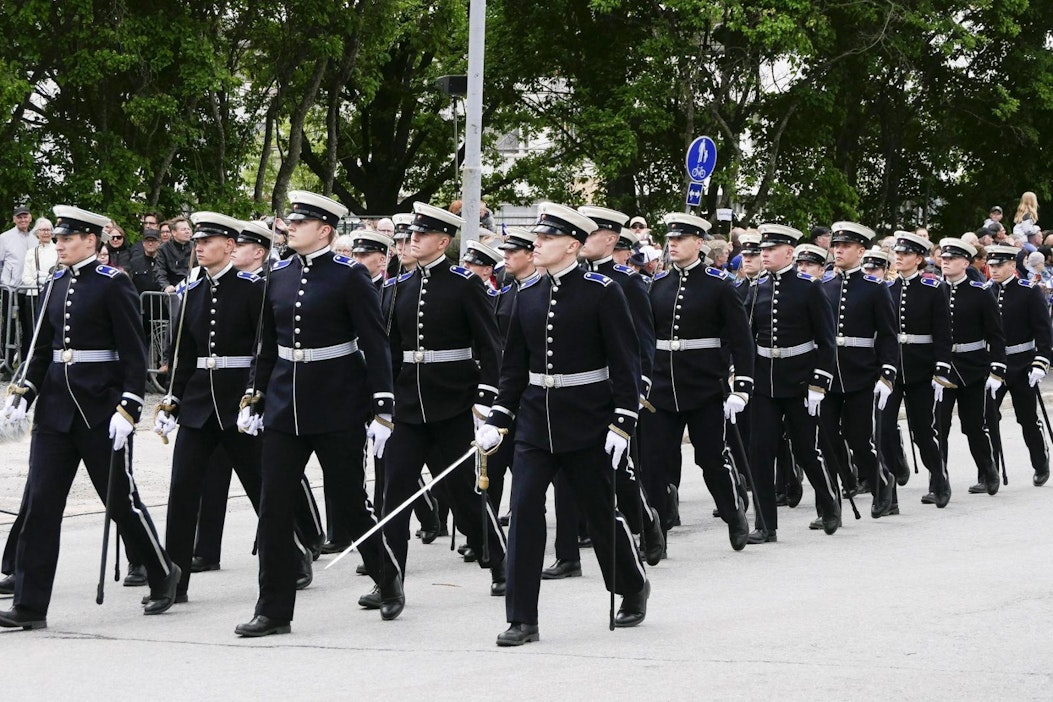 Puolustusvoimain lippujuhlan paraati marssitaan Rovaniemellä puoliltapäivin  - Uutiset - Maaseudun Tulevaisuus