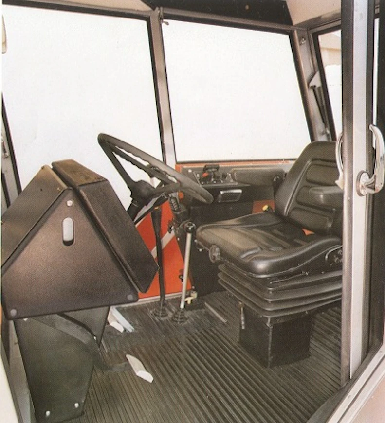 89SchluterSuperTracOhjaamo1