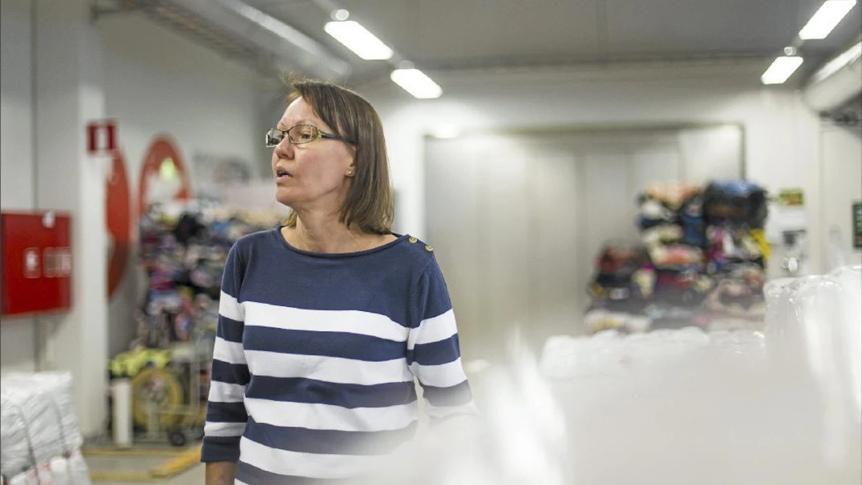 Kansainvälisen avun suunnittelija Outi Amanor kertoo, että Suomesta tulevia vaatteita pidetään laadukkaina. Vaatteiden tulee siksi olla ehjiä ja puhtaita ja lisäksi ne lajitellaan huolella. Juho Paavola