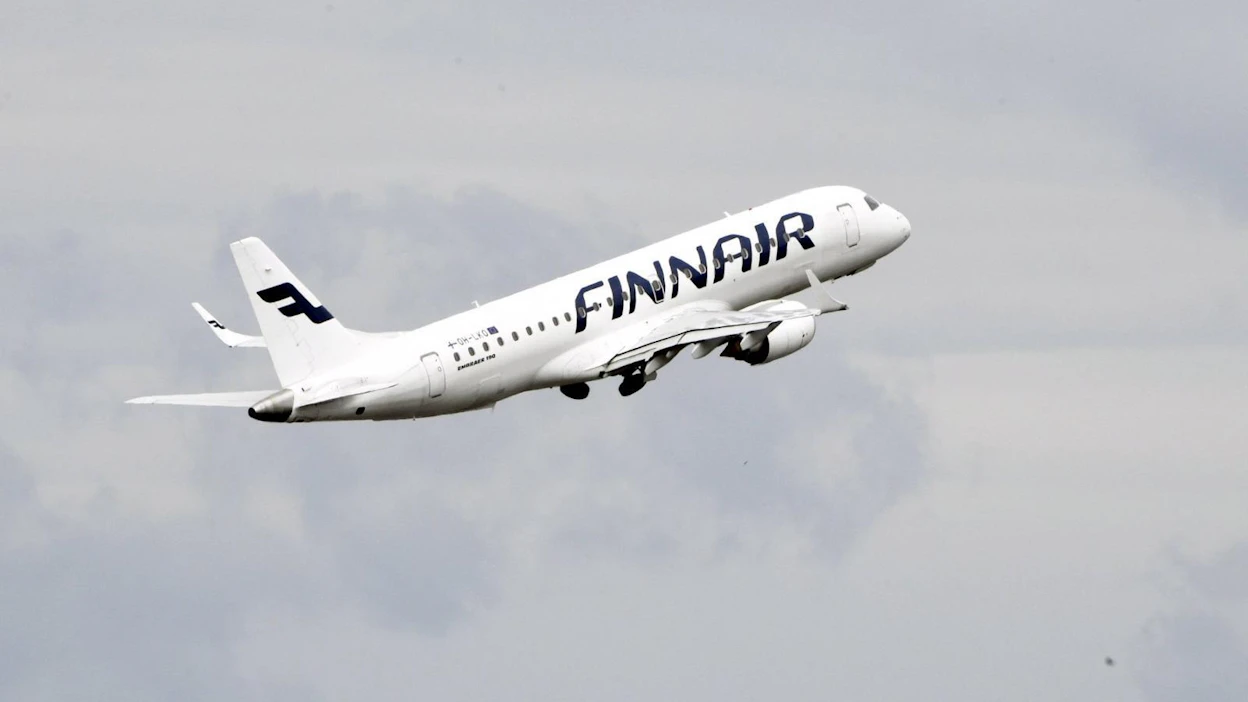Finnairin Etelä-Euroopan ja Aasian lentojen reitit kulkevat nyt Kaliningradin ohitse. LEHTIKUVA / Jussi Nukari