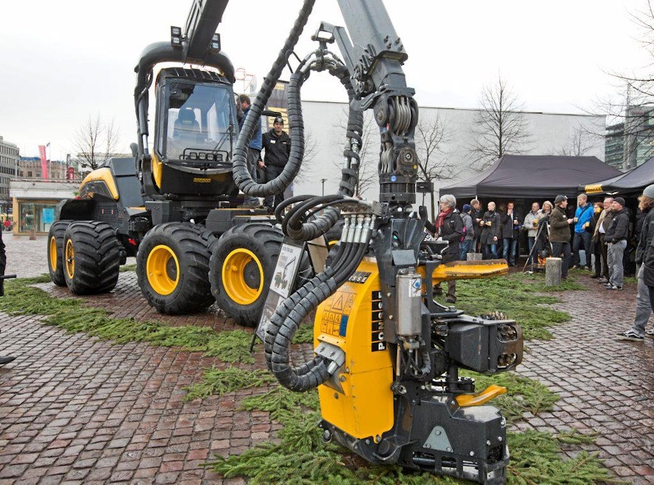 Ponsse Scorpion metsäkone Paasikiven aukiollla