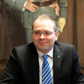 Jussi Niinistö siirtyy johtamaan Kannuksen kaupunkia. Keski-Pohjanmaalla sijaitsevassa Kannuksessa on noin 5 500 asukasta.