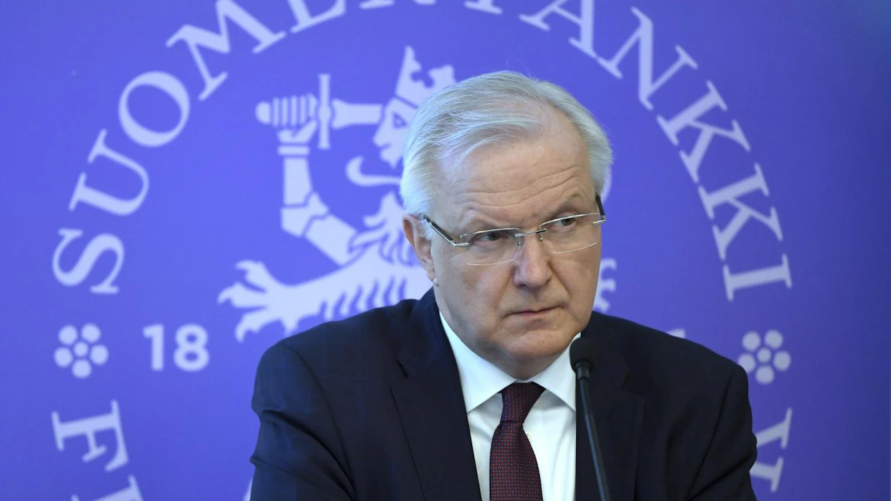 Rehn korostaa EKP:n itsenäistä asemaa ja muistuttaa osto-ohjelmien kuuluvan keskuspankin rahapolitiikan työkalupakkiin. LEHTIKUVA / MARKKU ULANDER