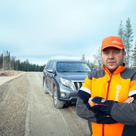 ”Maa-aineslupien vaikea saatavuus on tienrakennuksen kriittinen ongelma, joka vaatisi välitöntä ratkaisemista”, sanoo Pohjois-Suomen johtava metsätienrakentaja Marko Poropudas.