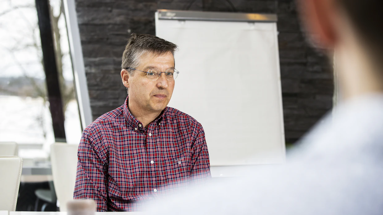 Sauli Sonkkilan mukaan sähköisen tukihaun pilotista oli jo päätetty siinä vaiheessa, kun silloinsen maa- ja metsätalousministeri Sirkka-Liisa Anttilan asettama selvitysmies sitä esitti vuonna 2007.