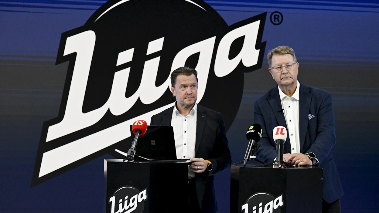 Yhtiökokouksen kuumin aihe oli A-liigan joukkuemäärän pudottaminen nykyisestä 16:ta joko 14:ään tai 12:een. LEHTIKUVA / Jussi Nukari.