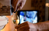 Ikäihmisten keskuudessa alkoholinkäytön kasvu on pidempiaikainen trendi.