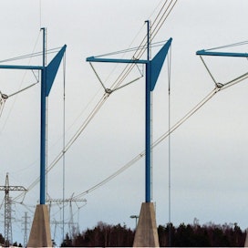 Uusi sähkökaapeli Ruotsiin tasaa hintaeroja maiden välillä ja on elinehto uusituvan energiaan perustuvassa sähköjärjestelmässä. Kuva on Helsingistä.