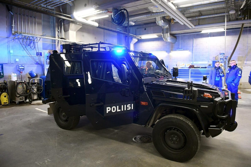 Uusia panssaroituja poliisiautoja tulee Suomen kaikkien yhdentoista poliisilaitoksen käyttöön.