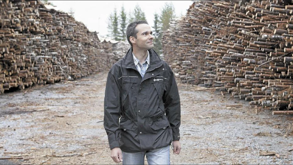 Energiapuukauppaa tarvitaan, jos haluamme nostaa metsien käyttöasteen 50 prosentista esimerkiksi 70 prosenttiin, Jussi Parviainen toteaa. mirja koivisto