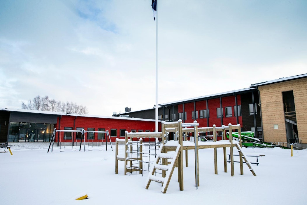 Vauvakato hiljentää peruskoulujen pihoja.