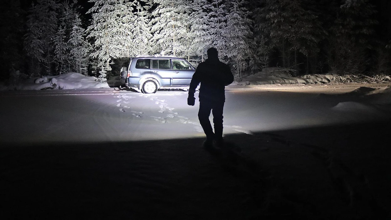Varsinaisten vertailulamppujen lisäksi saimme testiin verrokiksi erittäin tehokkaan Lumonite Leaderin.