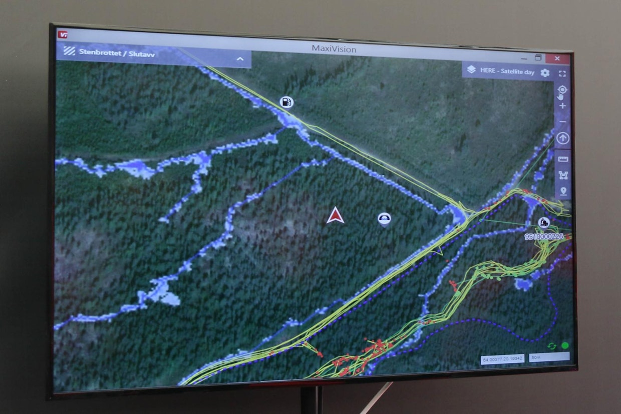 Komatsu Forest esitteli seuraavan sukupolven karttaohjelmistoaan. MaxiVision monipuolistaa rajusti koneiden kuljettajille saatavaa tietoa, reaaliaikaisesti näkyvät työmaan eri koneet ja puutavaran sijoittuminen palstalla.
