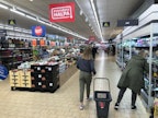 Lidl ei vielä ole lähtenyt mukaan ruuan verkkokauppaan, vaan seuraa kehitystä.