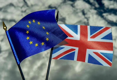 Britannian mahdollinen EU-ero vaikuttaisi kielteisesti Euroopan turvallisuuteen, varoittelevat Naton entiset pääsihteerit ja ex-puolustusministerit niin Britanniasssa kuin Yhdysvalloissa. LEHTIKUVA/AFP