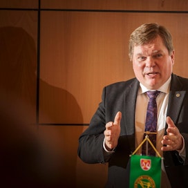 MTK:n johtokunnan pohjoiskarjalainen jäsen Asko Miettinen piti kokouksessa maatalouspoliittisen katsauksen.