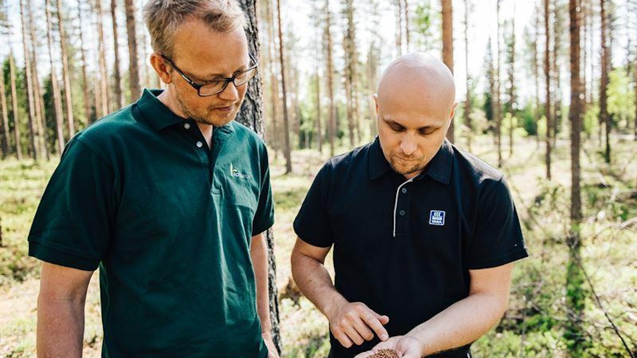 Pasi Juntunen Tornatorista (vas.) ja Samuli Kallio Yarasta
