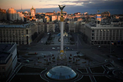 Poikkeustila olisi voimassa kaikissa osissa Ukrainaa lukuun ottamatta separatistien hallussa olevia alueita. LEHTIKUVA / AFP