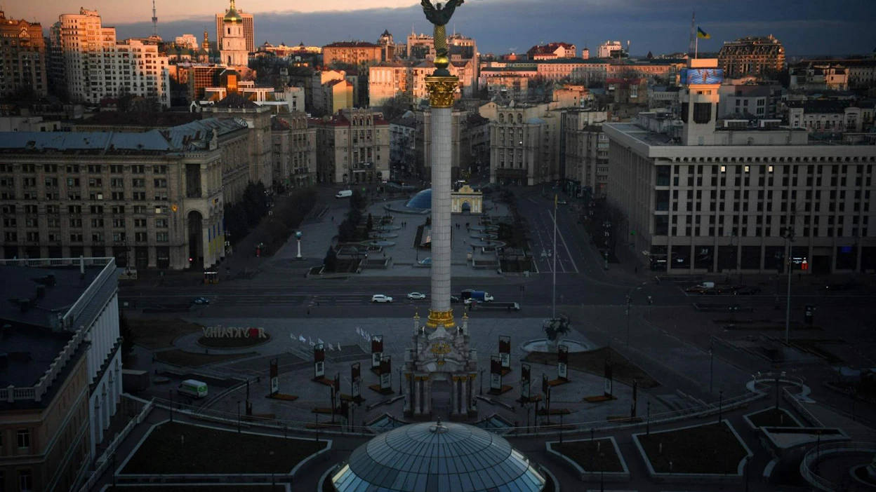 Poikkeustila olisi voimassa kaikissa osissa Ukrainaa lukuun ottamatta separatistien hallussa olevia alueita. LEHTIKUVA / AFP