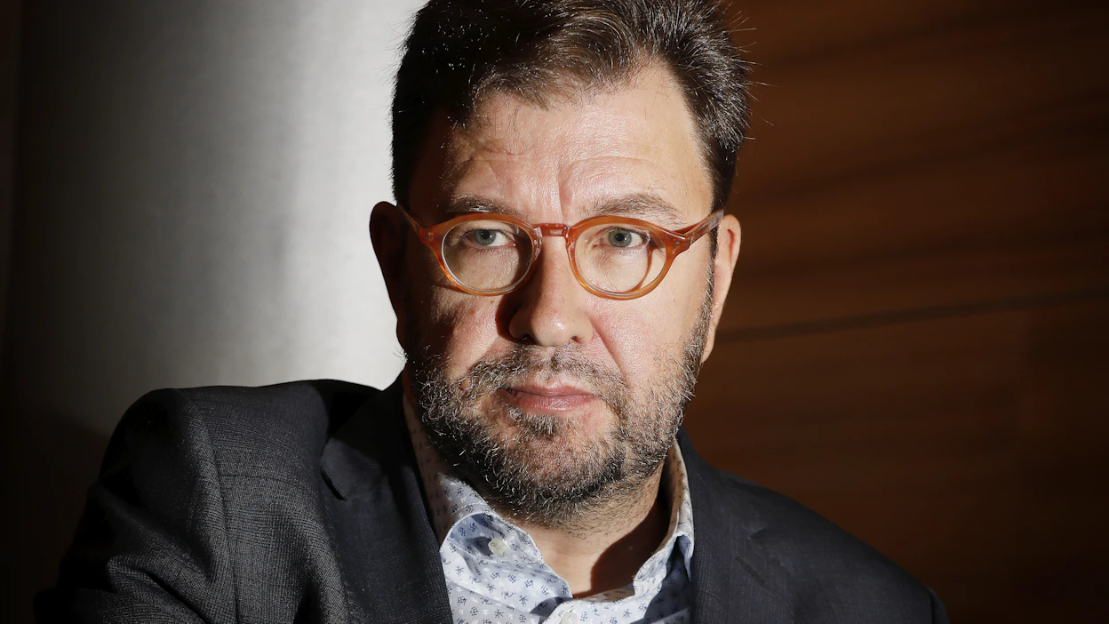 Raideleveyden muuttaminen ei olisi taloudellisesti mutta ei myöskään toiminnallisesti kannattavaa” ministeri Harakka sanoo.