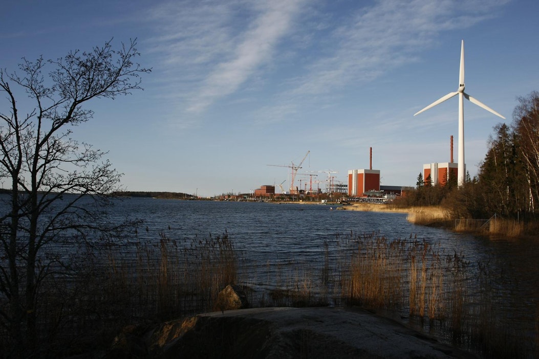Olkiluodon ydinvoimala-alue. Kuvituskuva.