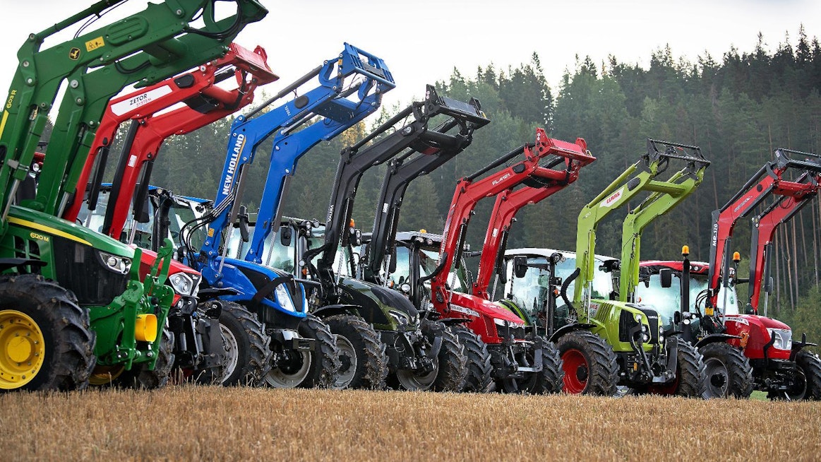 100–120-hevosvoimaiset traktorit ovat suosittuja vuokrauskäytössä ympäri vuoden. Kuvan 120-heppaiset osallistuivat Koneviestin numerossa 4/2021 julkaistuun traktorivertailuun.