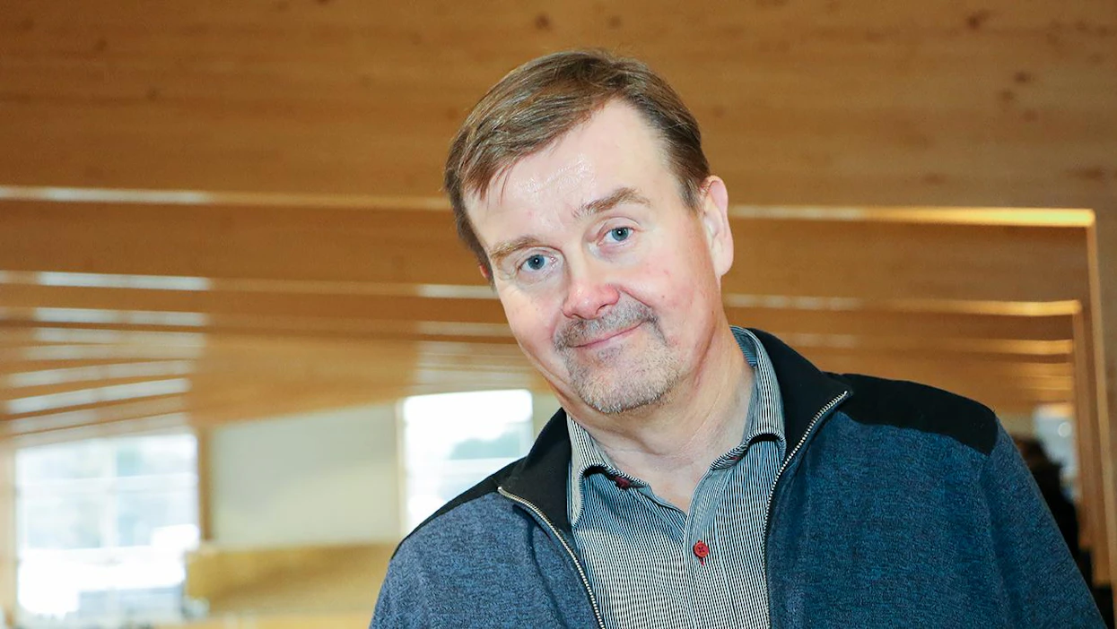 Mäkinen.