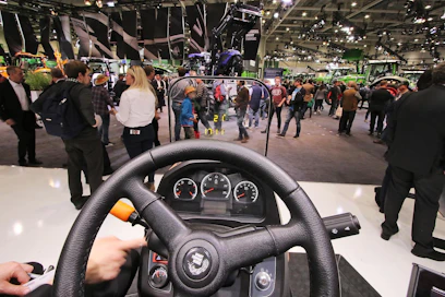 Agritechnica 2019 -näyttelyssä kävi noin 450 000 henkilöä (UO).