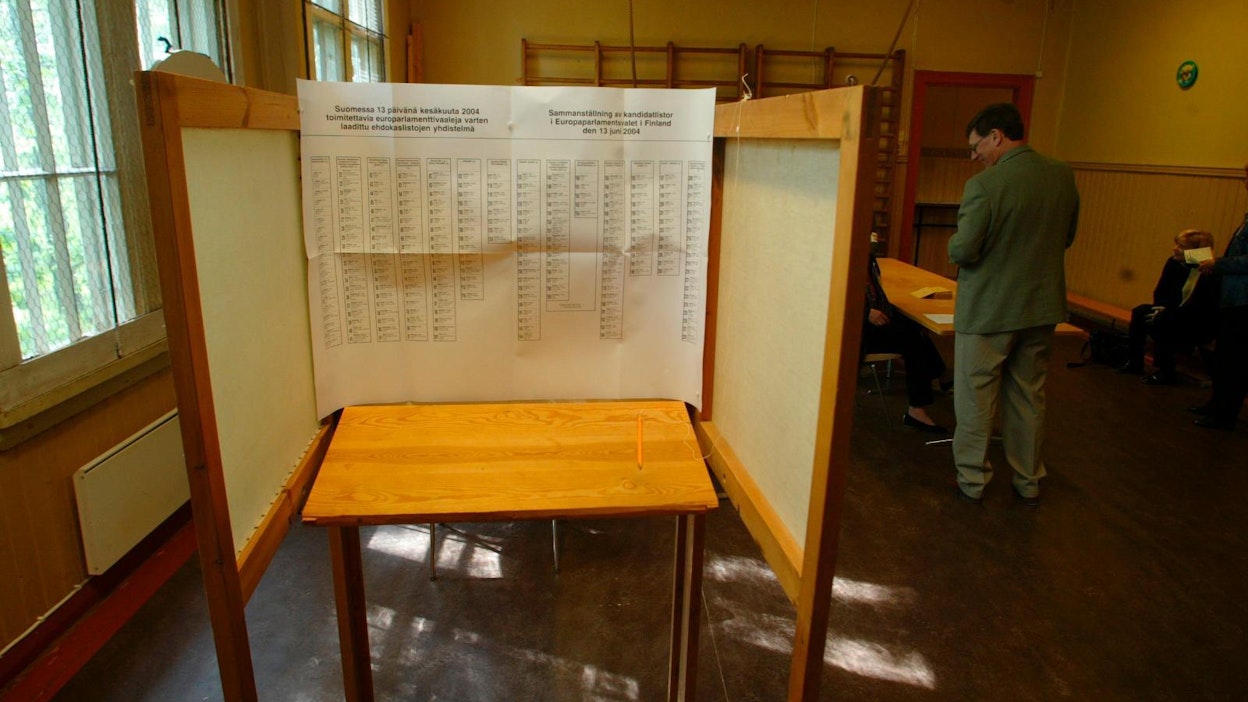 Hallitus haluaa nettiäänestyksen kaikkiin yleisiin vaaleihin.