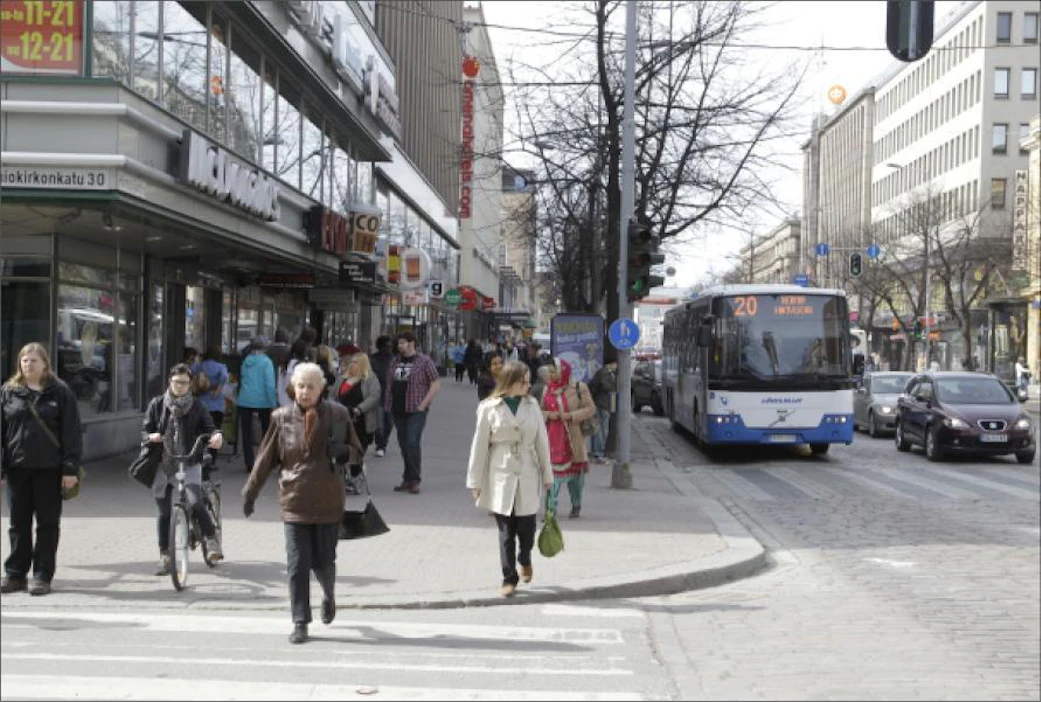 On kannettava huolta kotimaisten liikenneyhtiöiden tilanteesta myös Pirkanmaalla, Mikko Alatalo kirjoittaa. Jaana Kankaanpää
