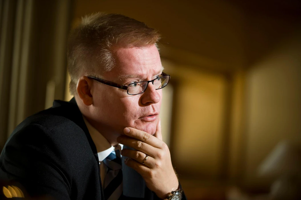 Timo Jaatisen mukaan hallitusohjelmaan liittyy riski metsien käytön rajoittamisesta tulevaisuudessa, millä on kielteinen vaikutus investointi-ilmapiiriin.