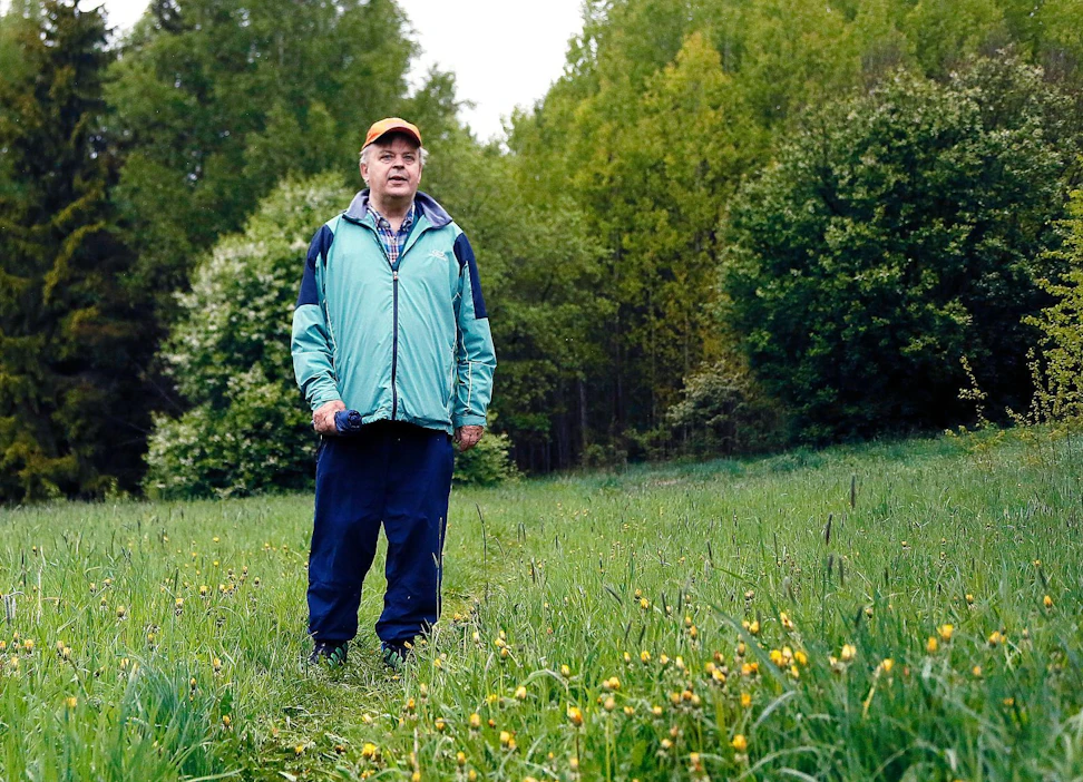 ”Nivala oli aikanaan ja on yhä maan suurimpia maatalouspitäjiä. Vaikka meidän perheemme ei viljelijöitä ollutkaan, minulle on jäänyt perusymmärrys ja sympatian perintö kotimaista ruuantuotantoa kohtaan”, Raimo Sailas sanoo.