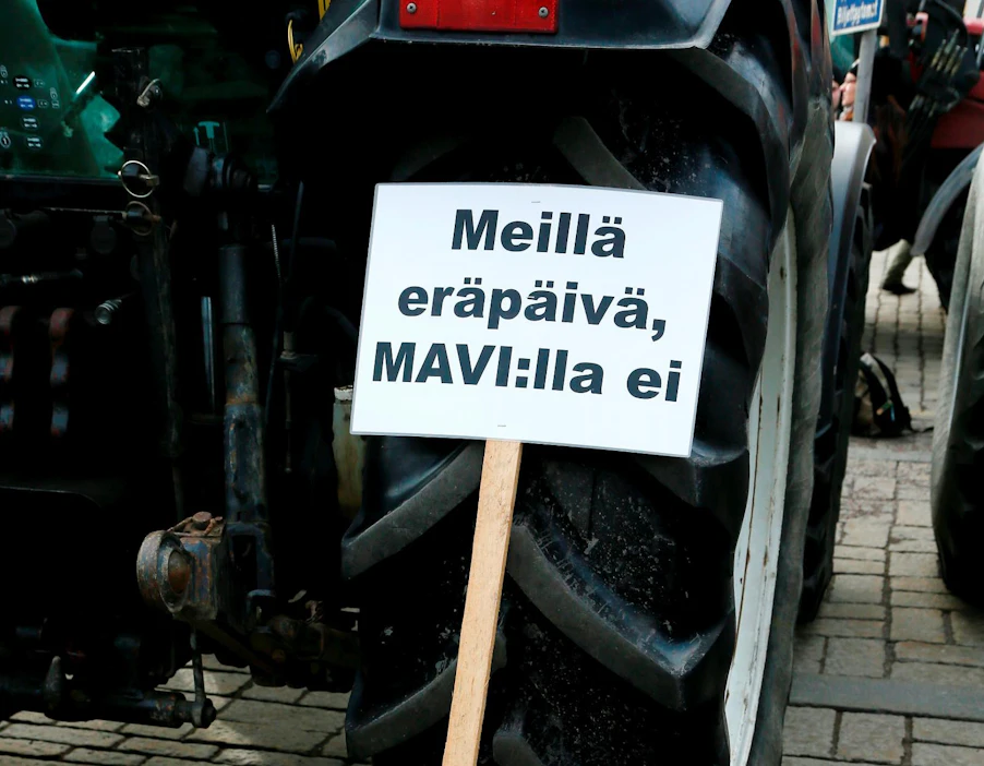 Maaseutuvirastoon rekrytoitavasta hankejohtajasta kerrottiin viljelijöiden traktorimielenosoituksessa maaliskuussa.