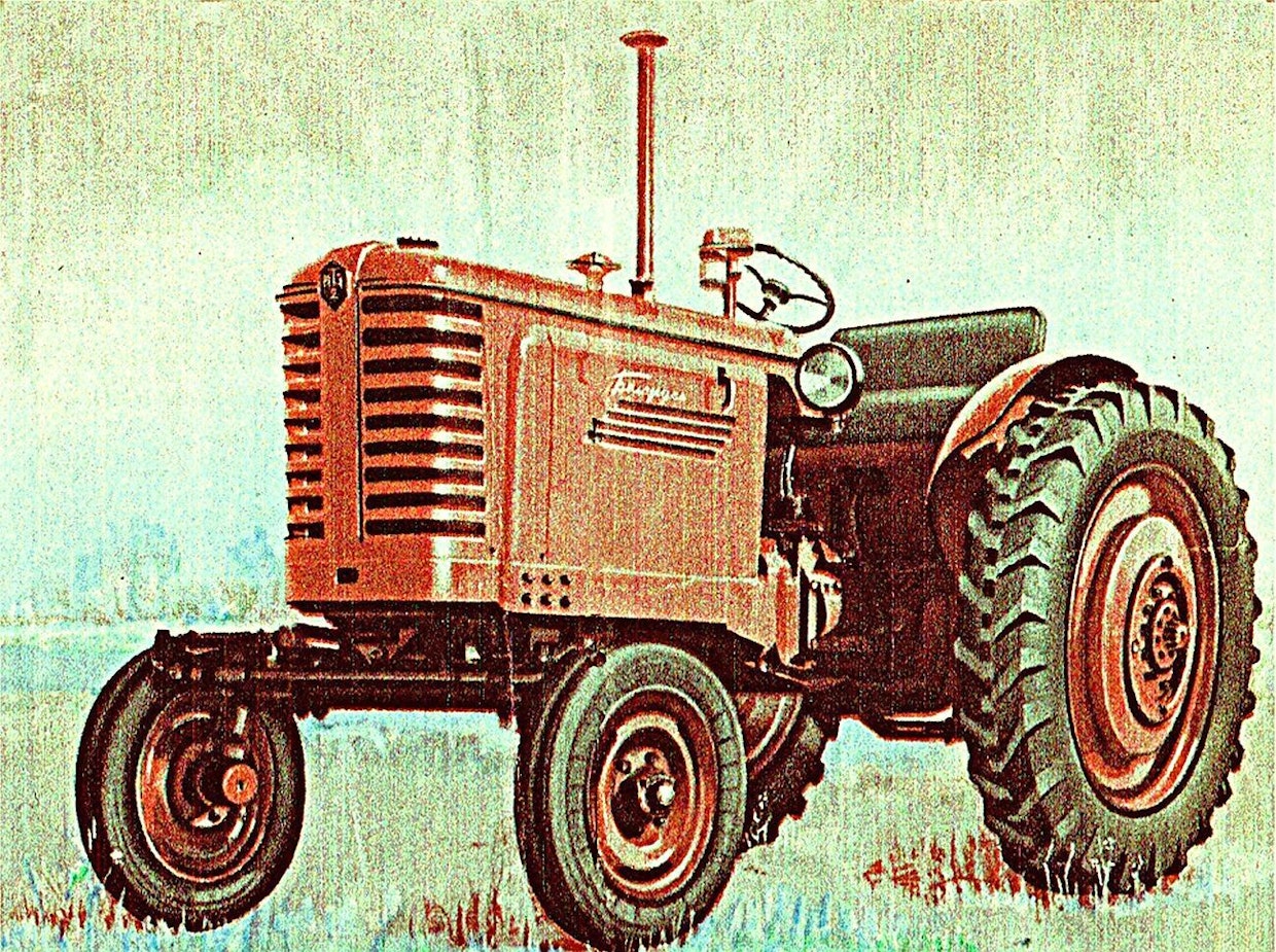 "Täystuho" ollut paljoa kummempi. 37 hv:n Belarus oli puolestaan hyvinkin vankasti tehty ja siinä oli monia edistyksellisiä yksityiskohtia, mutta se oli hidas (13 km/h), kapeapyöräinen ja raskas (3 250 kg). HTZ-5:n kokonaismäärä jäi viiteen, säännöstelyn päätyttyä Täystuhoa tuotiin 400 ja MTZ-2 Belarusta 25 kpl.