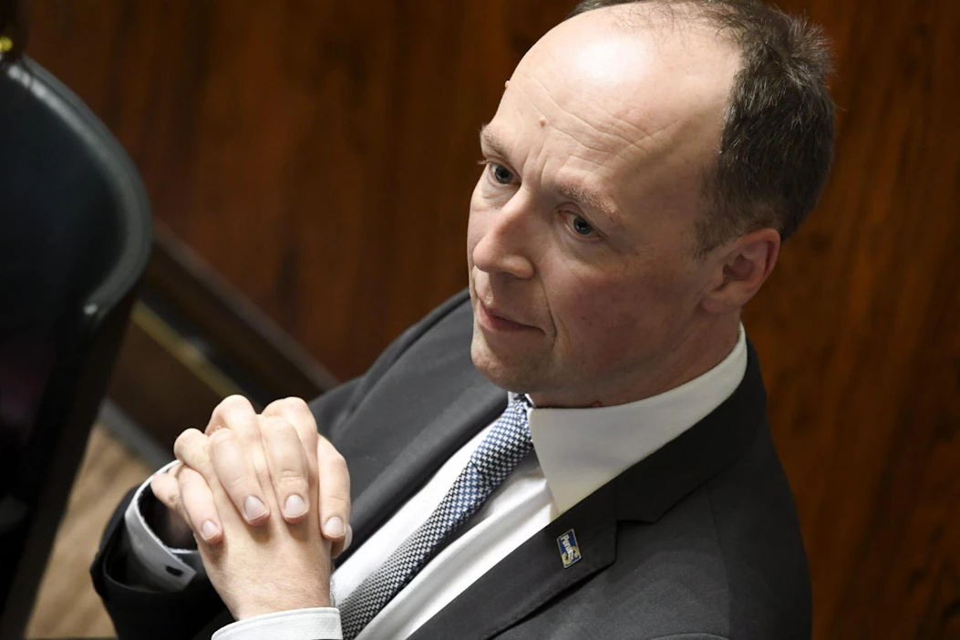 Jussi Halla-ahon katsottiin onnistuneen parhaiten puheenjohtajista.