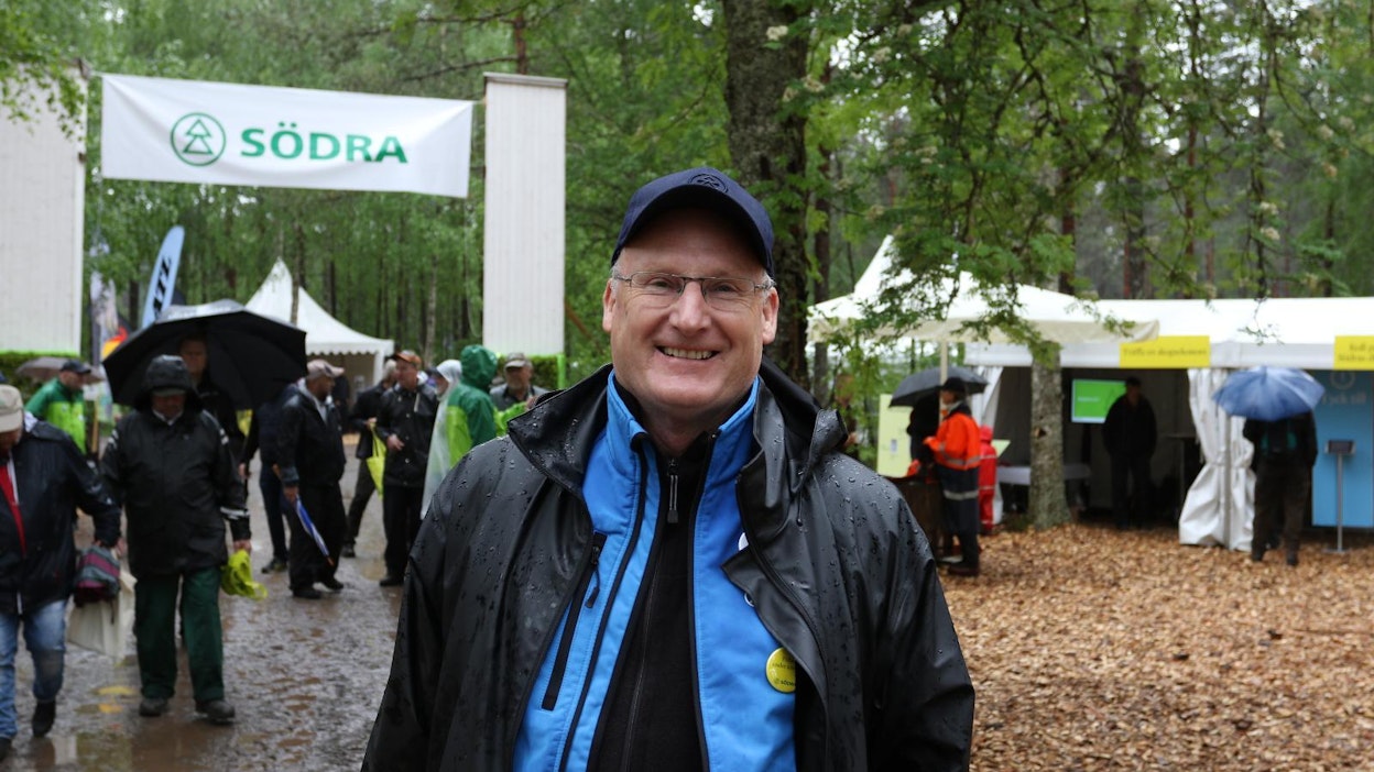 Södran Mats Blomberg pitää Suomea esimerkillisenä metsätalousmaana.