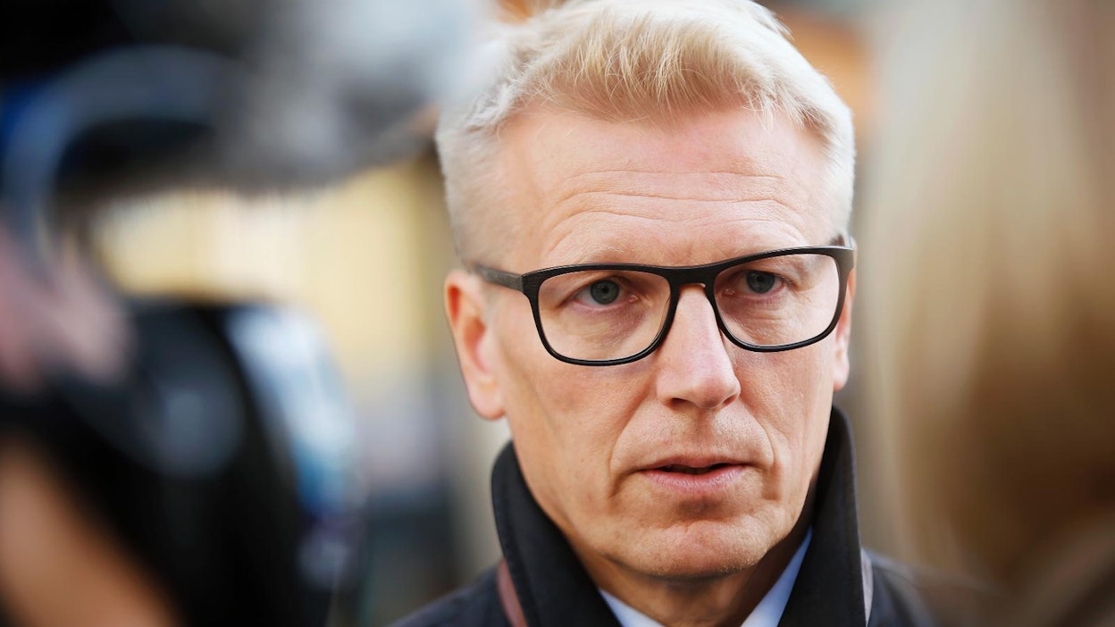 "USA:n ja Kiinan nopea eteneminen kertoo, että viestin vakavuus on huomattu", maatalous- ja ympäristöministeri Kimmo Tiilikainen sanoo.