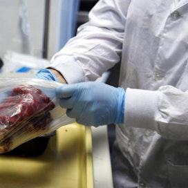 Pilaantuneeksi epäiltyä lihaa tutkittiin Brasiliassa alkuviikosta.