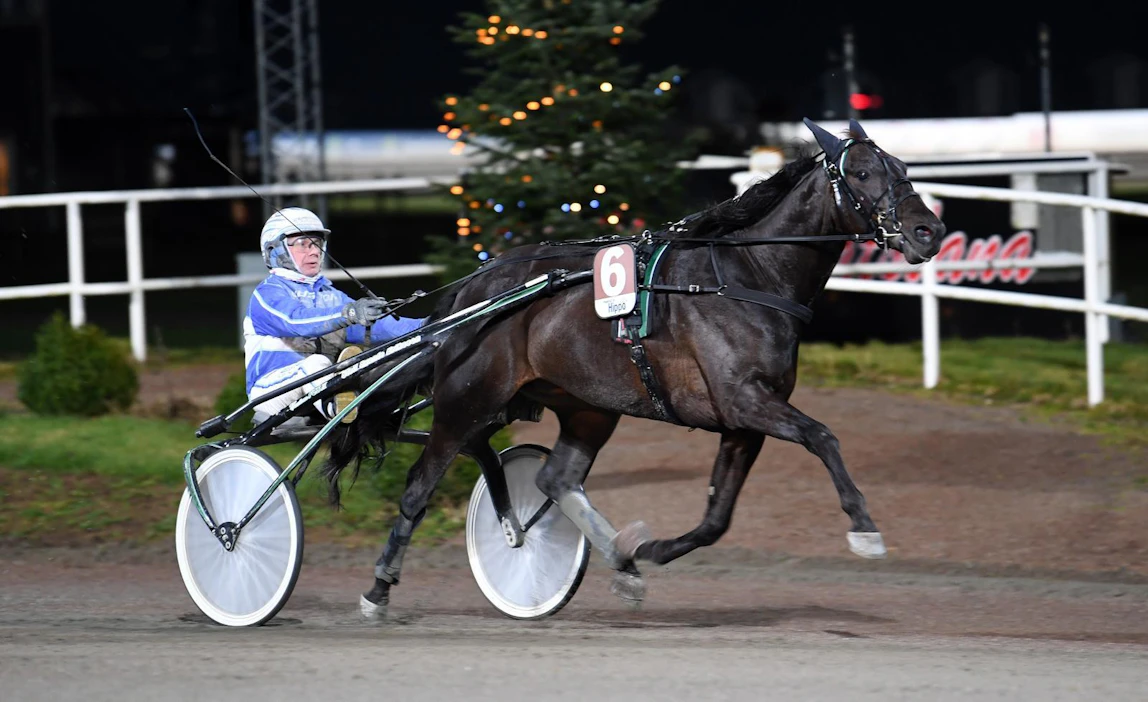 Viime vuonna Axevallan Sylvester-lähdön voitti Jorma Kontion ohjastama Phoenix Photo.