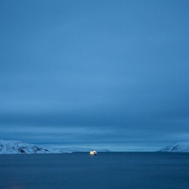 Arktinen alue on muutoksessa niin ilmastonmuutoksen paineissa kuin suurvaltapolitiikan pelikenttänä. Kuva on otettu Pohjois-Norjassa Kirkkoniemellä.