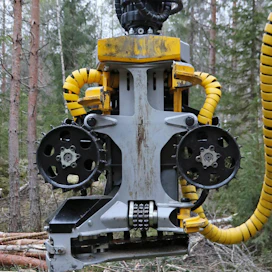 Nykyisin harvesteripäitä voidaan anturoida kattavasti, jotta ohjausjärjestelmän kautta voidaan mitata ja ohjata toimintoja monipuolisesti.