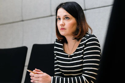 Sanni Grahn-Laasosta odottaa vaikea urakka opetus- ja kulttuuriministerinä.