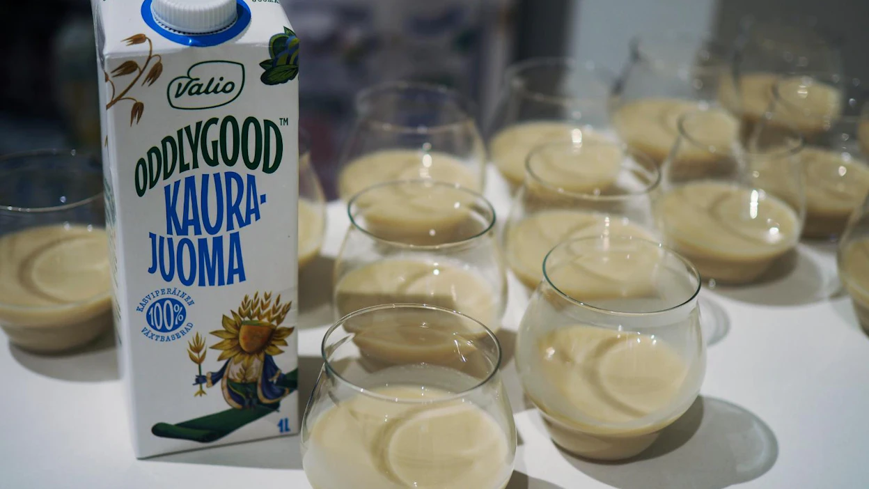 Vegebuumi kiinnostaa elintarvikeyhtiöitä. Valio on muun muassa laajentanut Oddlygood-tuoteperheensä valikoimaa.