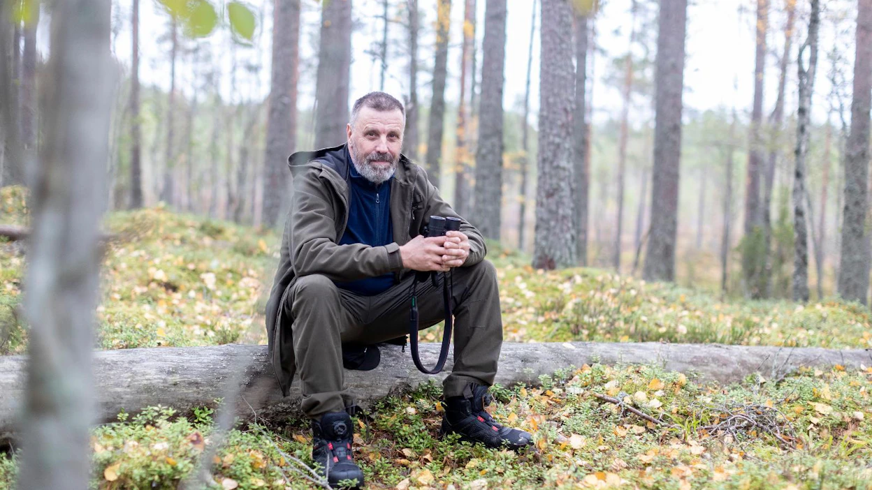 Matti Peuralaa harmittaa, kun metsätalouden edustajia leimataan luonnontuhoajiksi. "Jokaisessa toimenpiteessä huomioidaan luonto ja taataan sen säilyminen", hän kertoo omista toimintaperiaatteistaan.