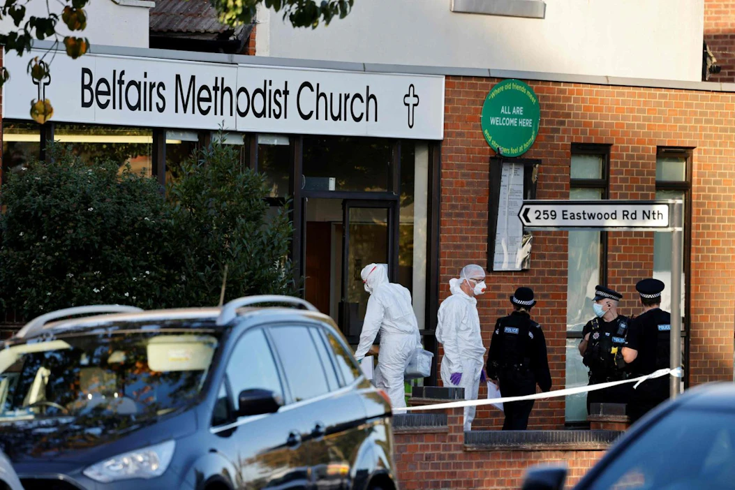 Britanniassa poliisi on julistanut konservatiivikansanedustaja David Amessin kuolemaan johtaneen puukotuksen olleen terroristinen teko. LEHTIKUVA/AFP